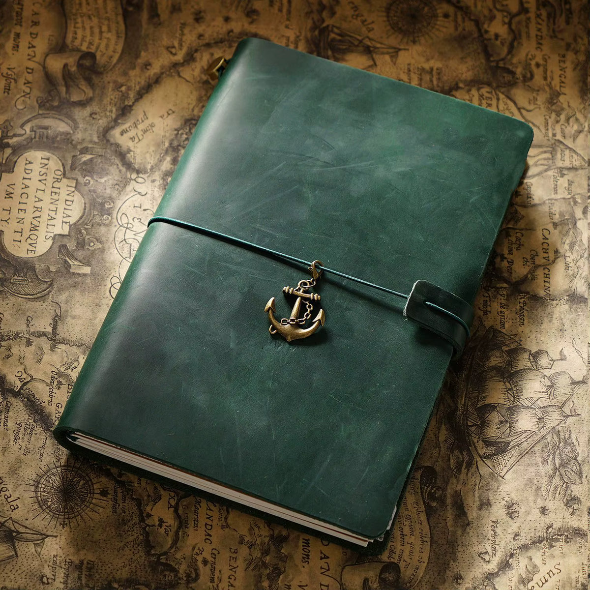 Luxe dagboek van koeienleer met 3x schriften en hoesjes